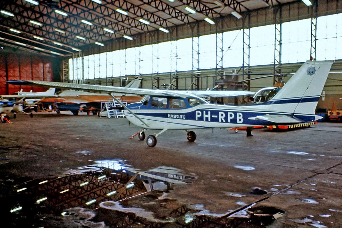 PH-RPB at a Rijkspolitie hangar in colour